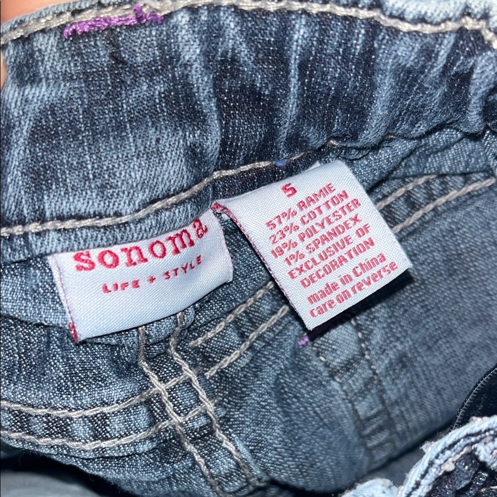 Sonoma, Old navy, & Cherokee girls Blue and Embroidered Jeans Trio - Picture 12 of 12